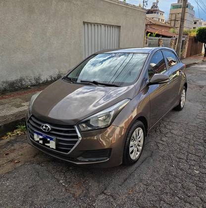 HYUNDAI HB20 1.0 COMFORT 12V FLEX 4P MANUAL HYUNDAI HB20 1.0 COMFORT 12V FLEX 4P MANUAL